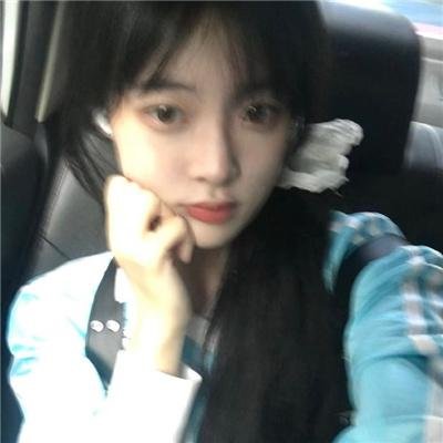 阳台上的女人们